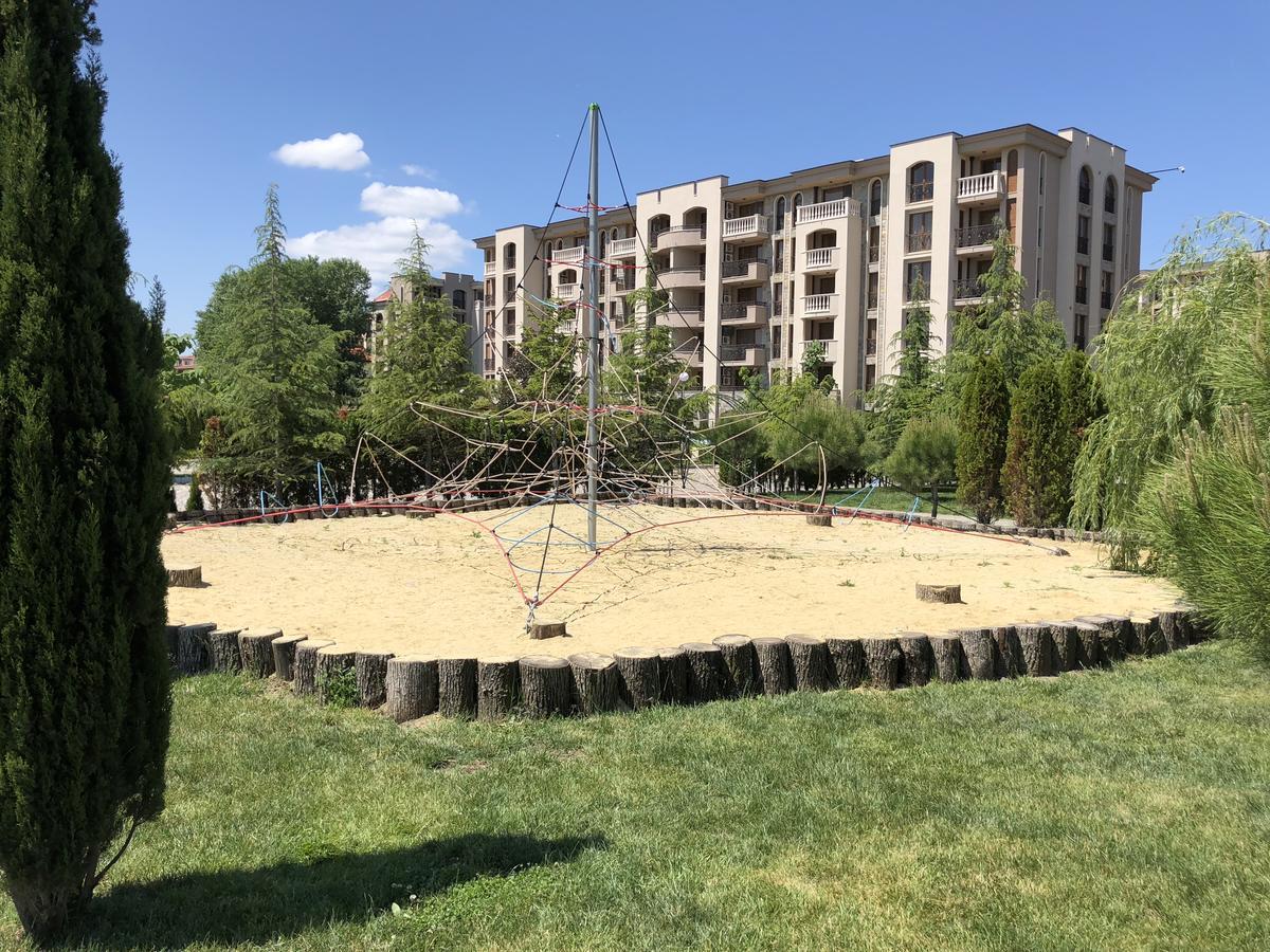 Psb Apartments In Cascadas Slântsjev Brjag Eksteriør bilde